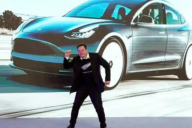 Elon Musk, Tesla’dan Ayrılmak İstiyor!